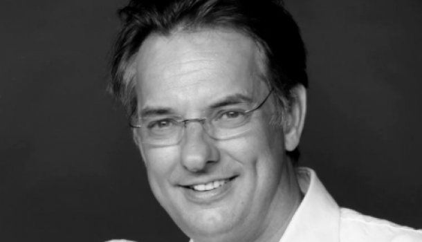 Authentieke coach Thomas Velthoven (52) overleden